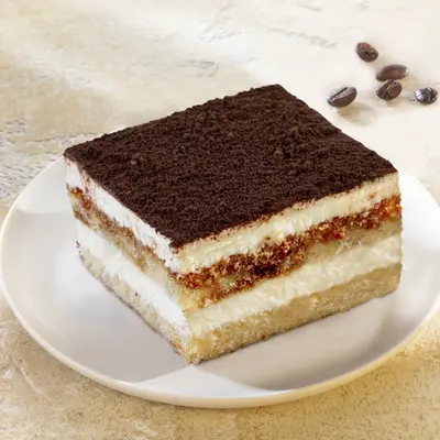 Zeit für Genuss Tiramisu Kuchenstücke aus der Conditorei Coppenrath & Wiese